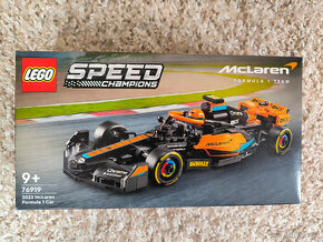 LEGO Speed Champions 76911 - Závodní auto McLaren Formule 1