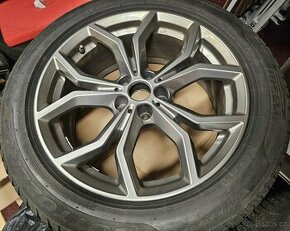 Alu kola originál BMW + zimní pneu pirelli sottozero 245/50 - 1