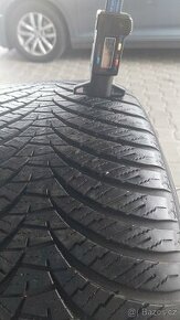 Prodám 2 x pneu Falken 235/40/18 - 1