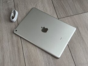 Apple iPad 5. Generace 128 GB Silver / Stříbrný