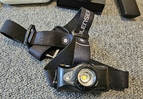 Čelovka Ledlenser MH8, Petzl - 1