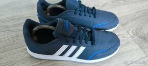 Tenisky Adidas jak nové do deště 39 - 1