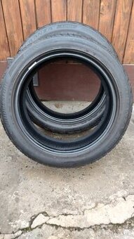 2ks letni Bridgestone 225/45-17 vzorek 4-5mm