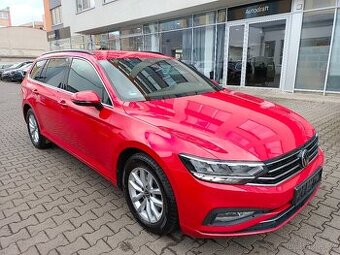 VW Passat B8 2.0TDI 110kW DSG Virtual Full LED Tažné ACC Qi