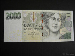 BANKOVKA 2000KČ r. 2007 serie G15  UNC