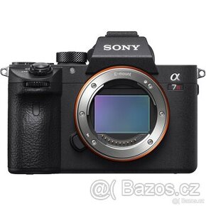 Sony A7R III (ILCE-7RM3)