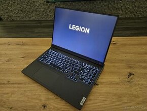 Lenovo Legion 5 Pro (Intel Core i7 + RTX 4070)