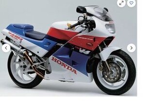 Prodám komplet kapotáž na motocykl Honda VFR 400 nc24