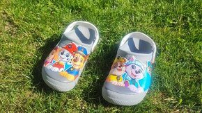 Crocs J2 33-34 21cm Paw Patrol nové - 1