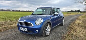 MINI COOPER ONE R56 1.4i 70KW 2007 KLIMA, R17 servisni kniha