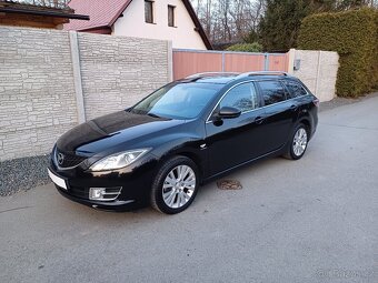 Benzínová Mazda 6  R.v 2009