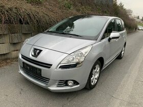 Peugeot 5008  1.6 i   7 místný