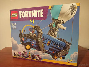 LEGO Fortnite Battle Bus 77073