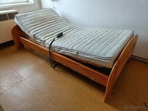 Polohovací zdravotní postel