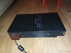 PlayStation 2 včetně příslušenství+ hry