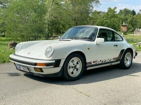 Porsche 911 Carrera 3.2 1987 G50 Kupé