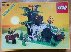 LEGO z roku 1987 - 6066 "Castle:Forestman"