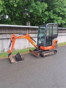 Minibagr Kubota KX016-4