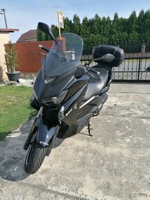 Yamaha x max 125