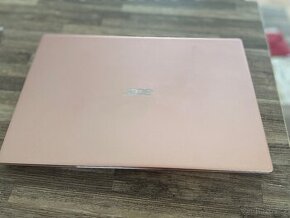 Prodám laptop Acer Swift 1 rose gold