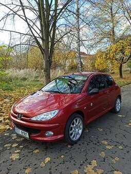 Peugeot 206 1,4 benzin, 117.000 km