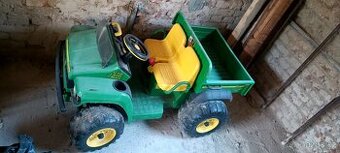 Peg Perego John Deere