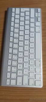 Apple magic keyboard 2009