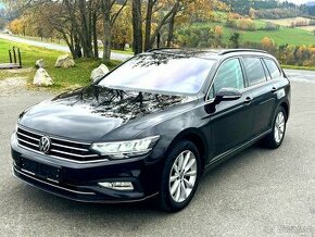 VW Passat B8 Combi 2.0 TDI DSG model 2022 - 1