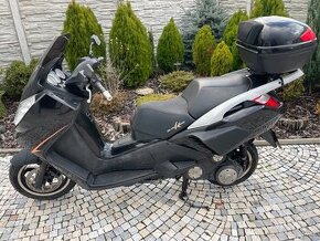 Peugeot Satelis 125 ccm compresor rok 2008 - 11 Kw