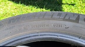 Prodám sadu pneu 4ks Michelin energy saver 205/60 R16