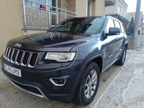 Jeep Grand Cherokee - 1