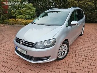 VW Sharan 2.0 TDI 103kW,DSG,Higline,Xenon,Panorama,Kamera.