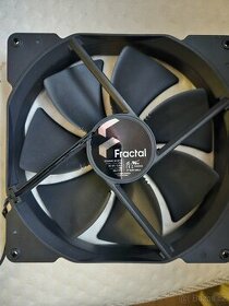 Fractal Design Dynamic X2 GP-18 PWM Black