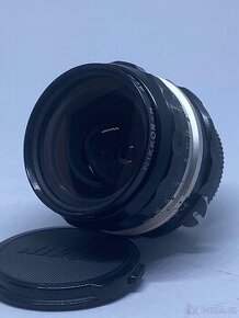 Nikkor-H 28mm f3,5 (pre Ai) - 1