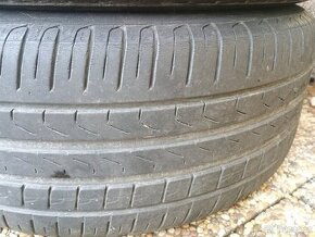 Prodám pneumatiky Pirelli Cinturato P7 245/45R18