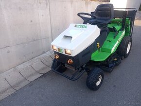 Prodám zahradní traktor Etesia 100 Hydro