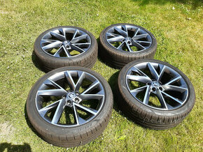 5x112r19  Original Alu disky Škoda Superb 3