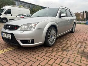 Ford Mondeo ST220