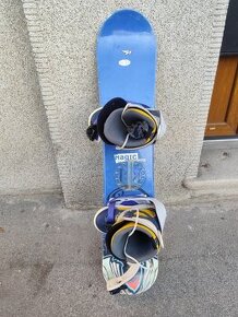 Snowboard 110 včetně bot