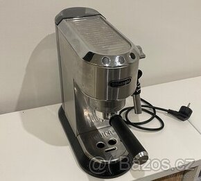 Delonghi Dedica EC 685.M kávovar pákový