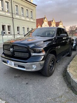 Dodge ram 1500 5.7hemi