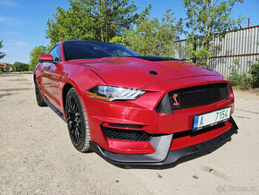 Ford Mustang GT 5.0L Premium 2020 - ZIMNÍ CENA