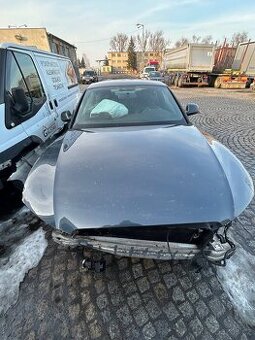 Audi A5 8T kapota před facelift