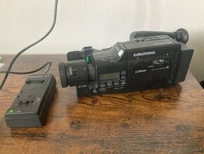 Retro videokamera Grundig VS 8000 vč. nabíječky
