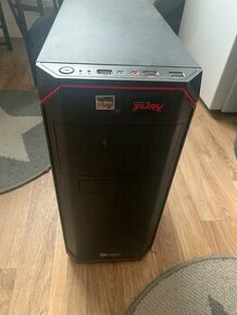 Pc skříň + zdroj 400w - 1