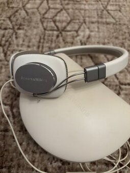 Bowers & Wilkins P3