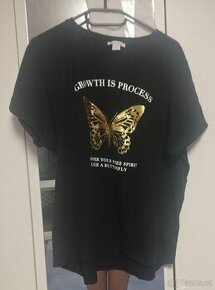 Nové černé tričko se zlatým motýlem - 1