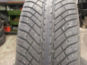 Sada pneu 235/50 R19 XL COOPER DISCOVERER WINTER - 1