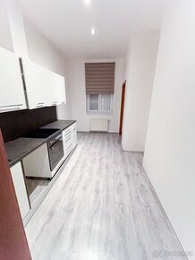 Pronájem bytu 1+kk, 53 m2 - Praha - Karlín,  Sokolovská