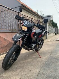 YAMAHA DT 125X